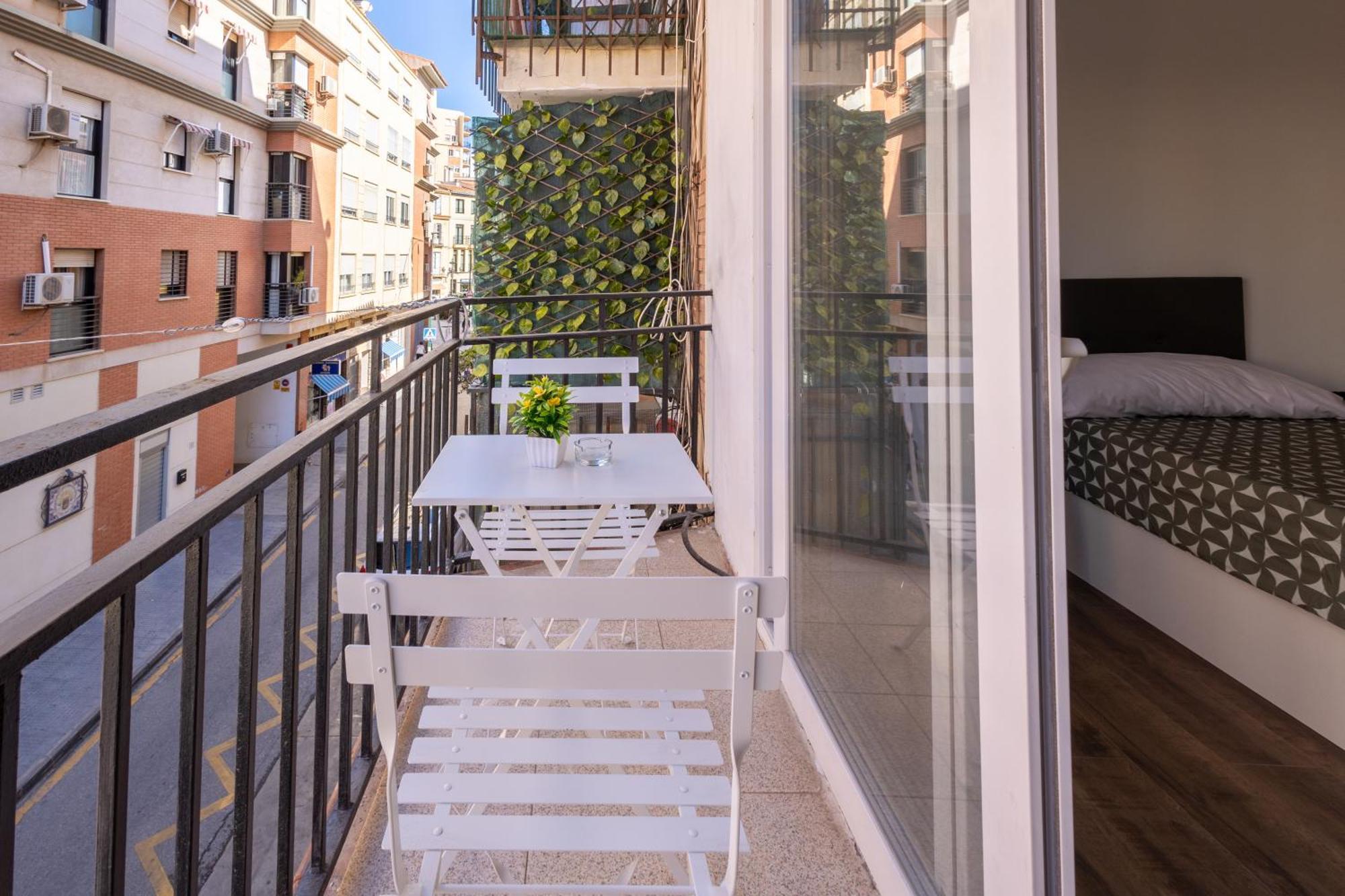Lagunillas Suite Málaga Extérieur photo