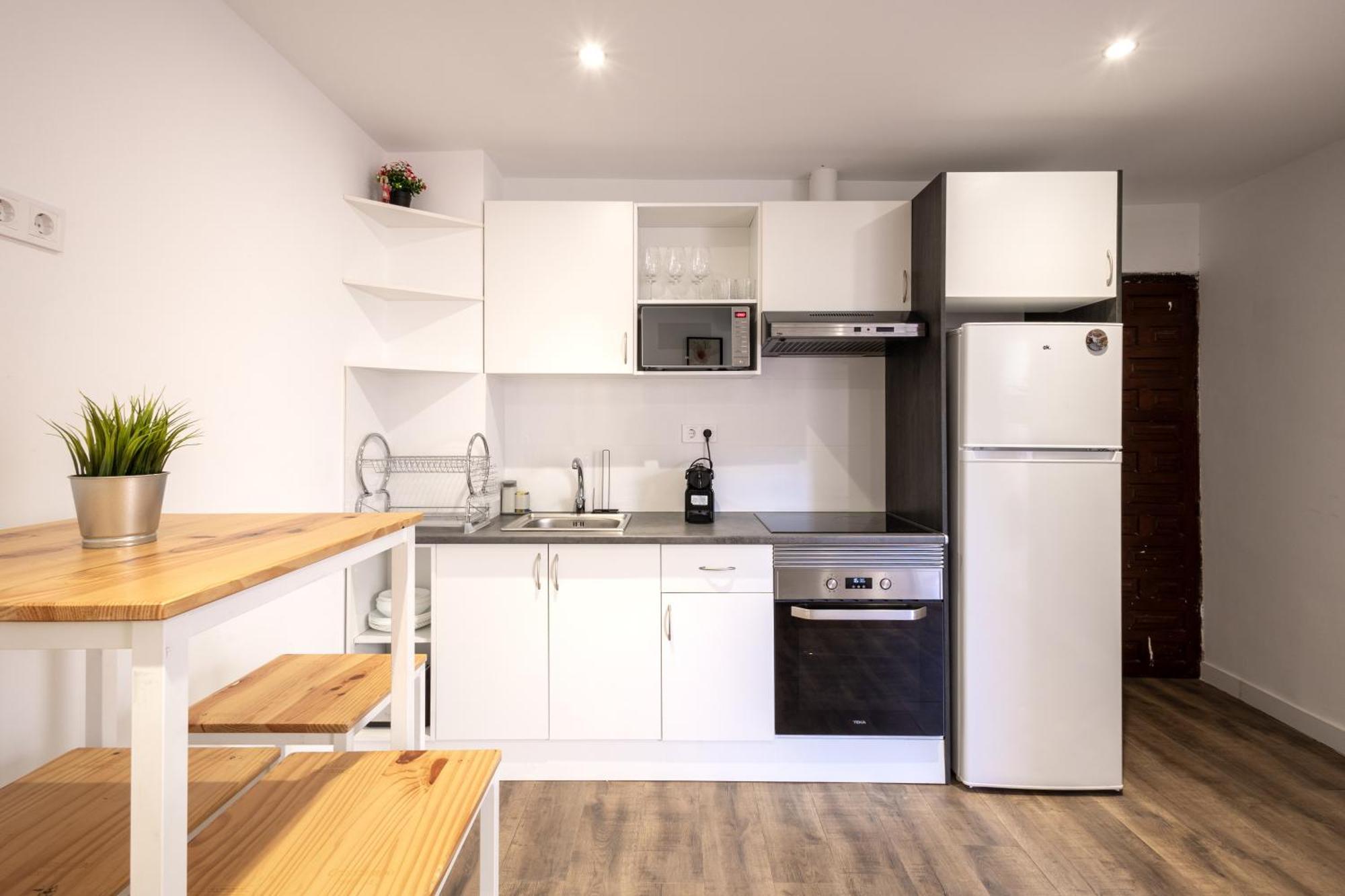 Lagunillas Suite Málaga Extérieur photo